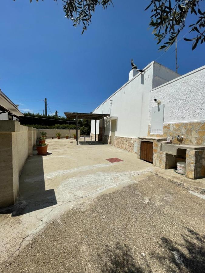 تْشيستيرنِنو Trulli Lupoli In Valle D Itria المظهر الخارجي الصورة